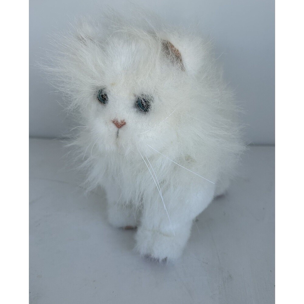 FurReal Friends Lulu White Persian Cat 2009 Hasbro Interactive Walks Meows